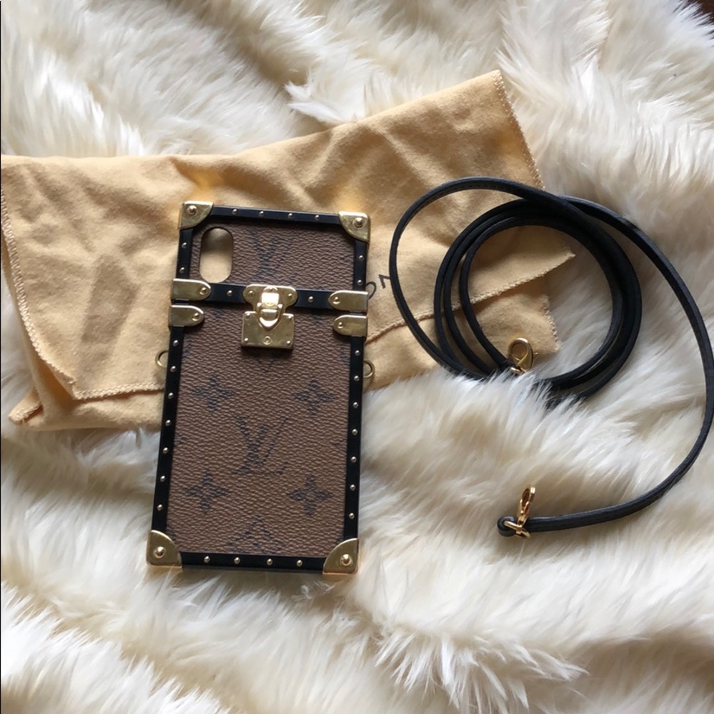 Reverse Monogram Eye-Trunk iPhone X Case